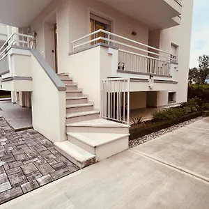 gardenia-apartments.it-lombardy.com/